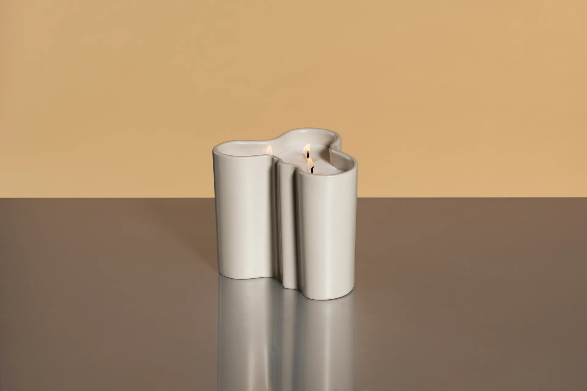 Świeca zapachowa Aalto 11 cm, Piasek Iittala