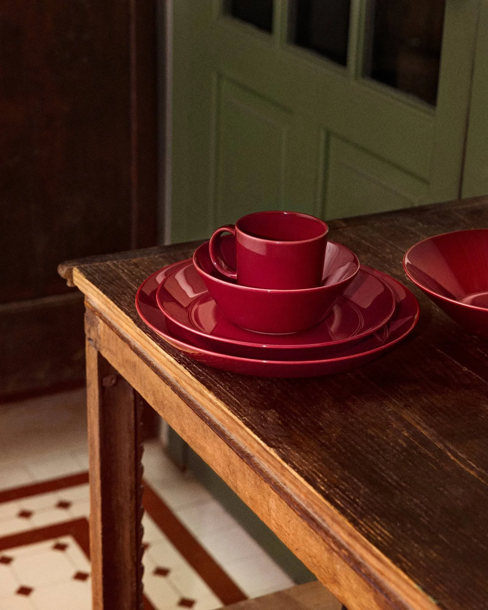 Talerz Teema Ø21 cm, Wiśnia Iittala