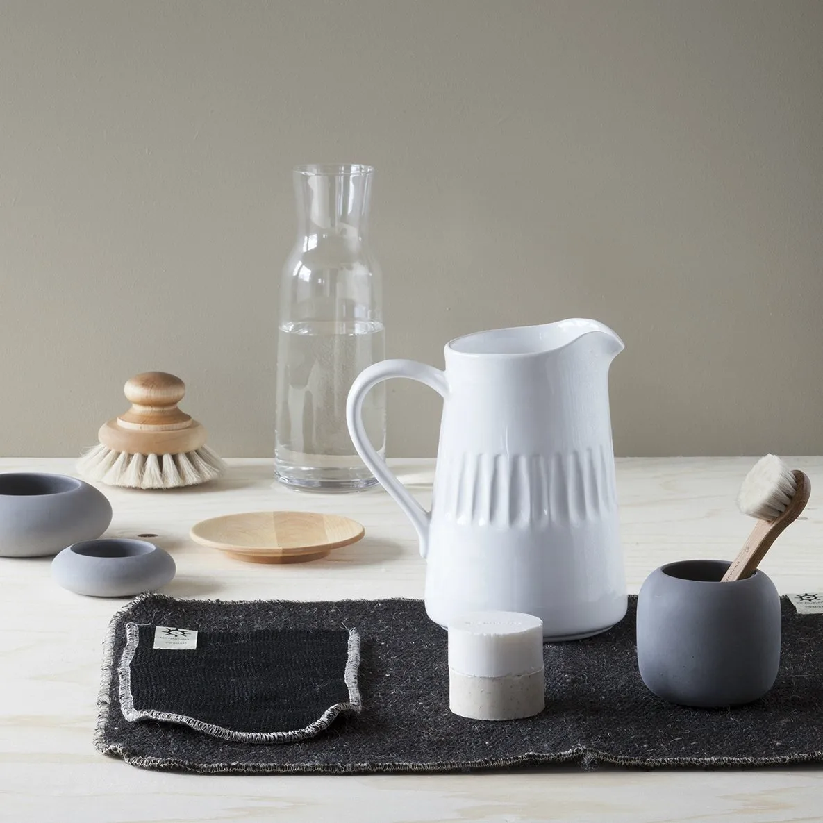 Szczotka do kąpieli z gałką Iris, brzoza Iris Hantverk