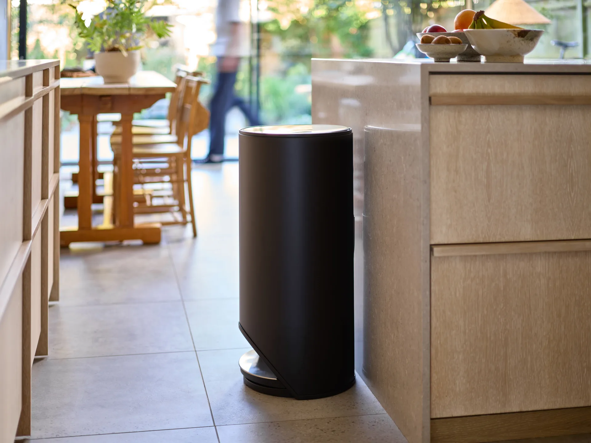 Joseph Joseph Arc kosz na śmieci pedałowy 30 L, Carbon black Joseph Joseph