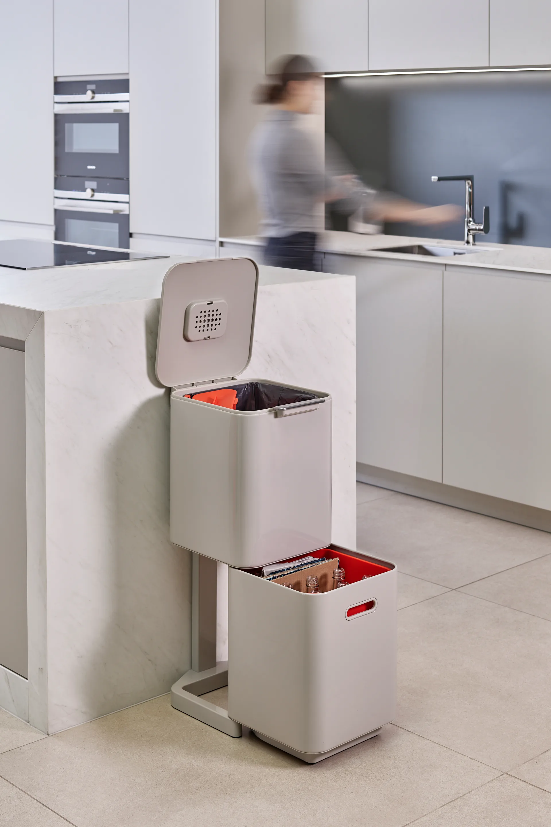 Kosz do segregacji śmieci Joseph Joseph Totem Compact 40 L, Stone Joseph Joseph