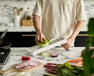 Mandolina Multi Grip 42 cm - Biała - Joseph Joseph