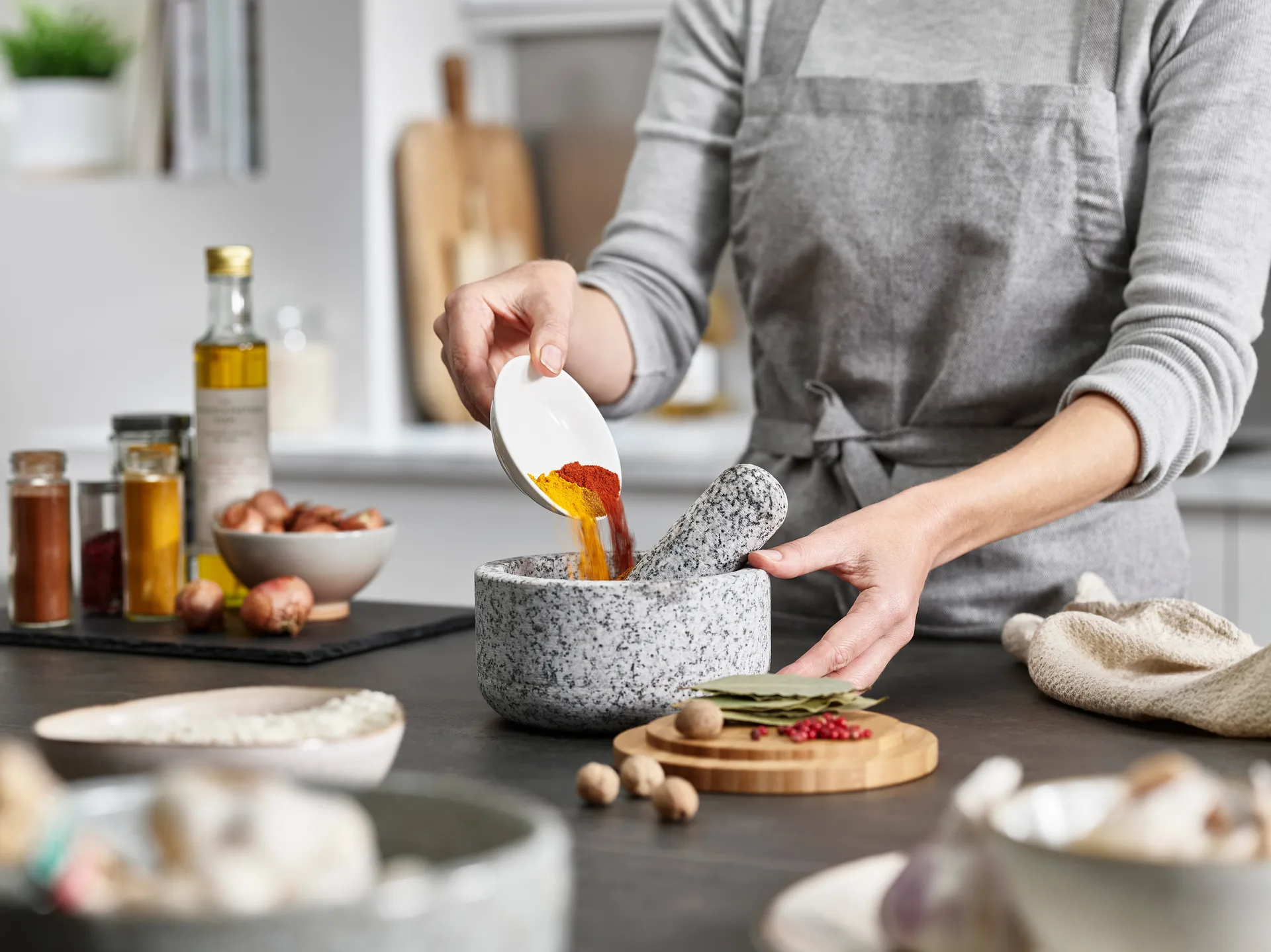 Moździerz Dash Ø15,5 cm, Granit-Bambus Joseph Joseph