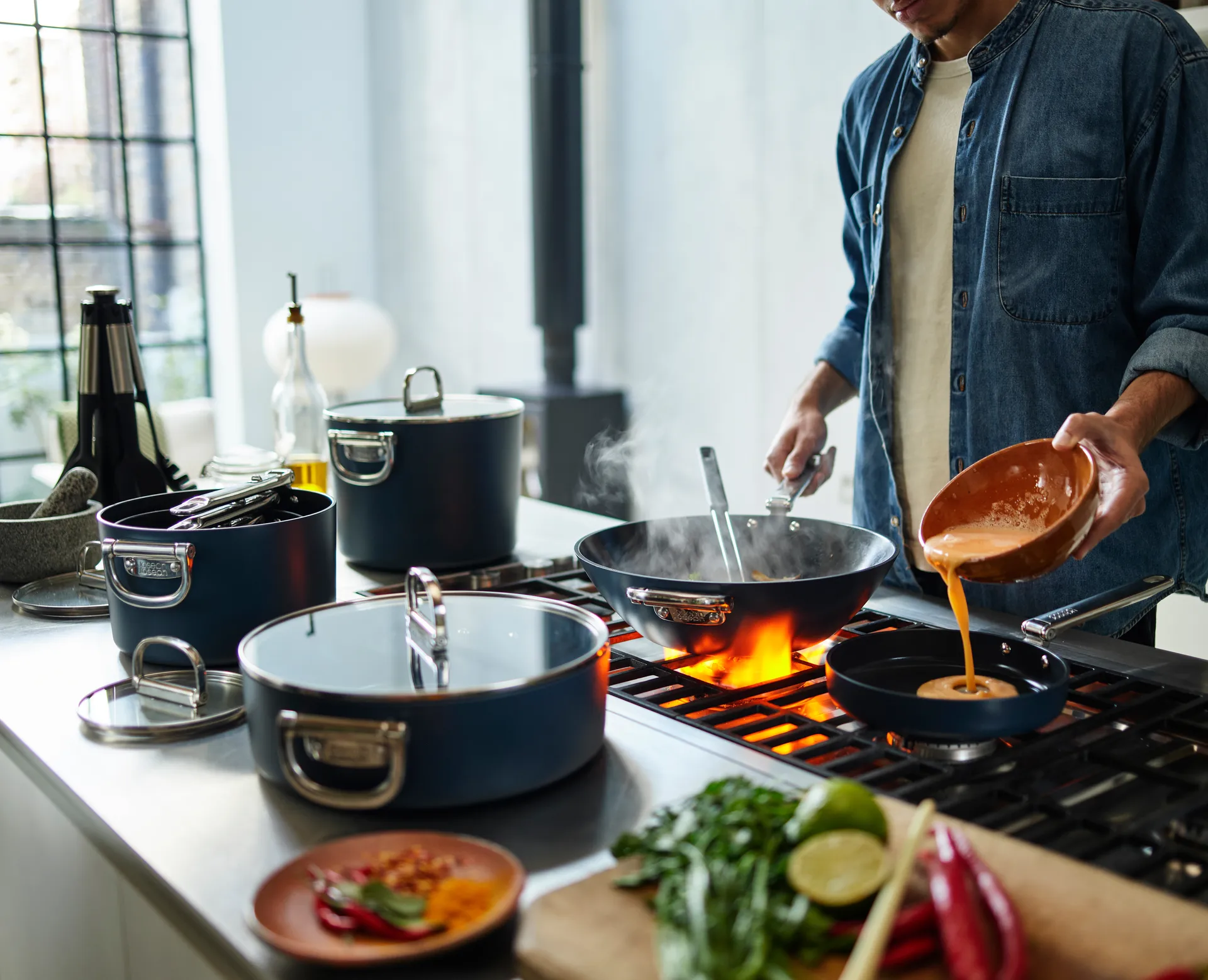 Wok Space Non Stick, Ø32 cm Joseph Joseph