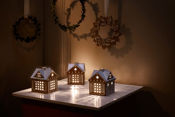 Domek świecznik Gingerbread, Stajenka - Christmas Barn 11,5 cm Kähler