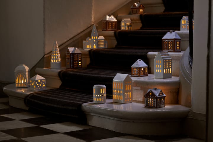 Domek świecznik Gingerbread, Stajenka - Christmas Barn 11,5 cm Kähler