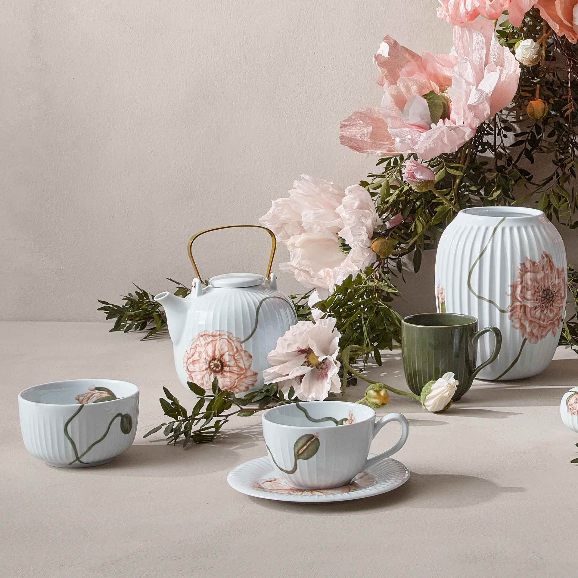 Hammershøi Poppy dzbanek do herbaty 1,2 L, Biały Kähler