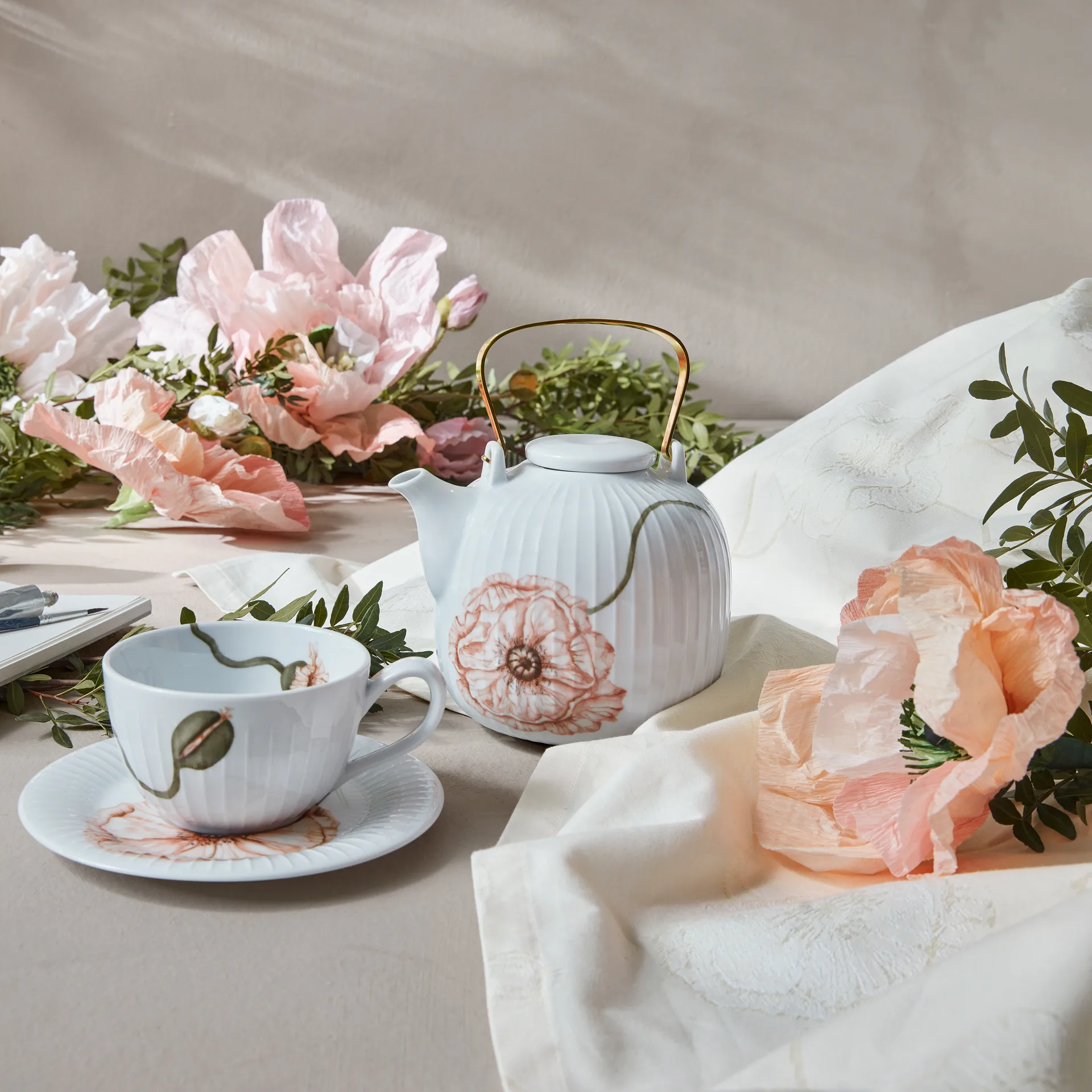 Hammershøi Poppy filiżanka do herbaty ze spodkiem 380 ml, Biały Kähler