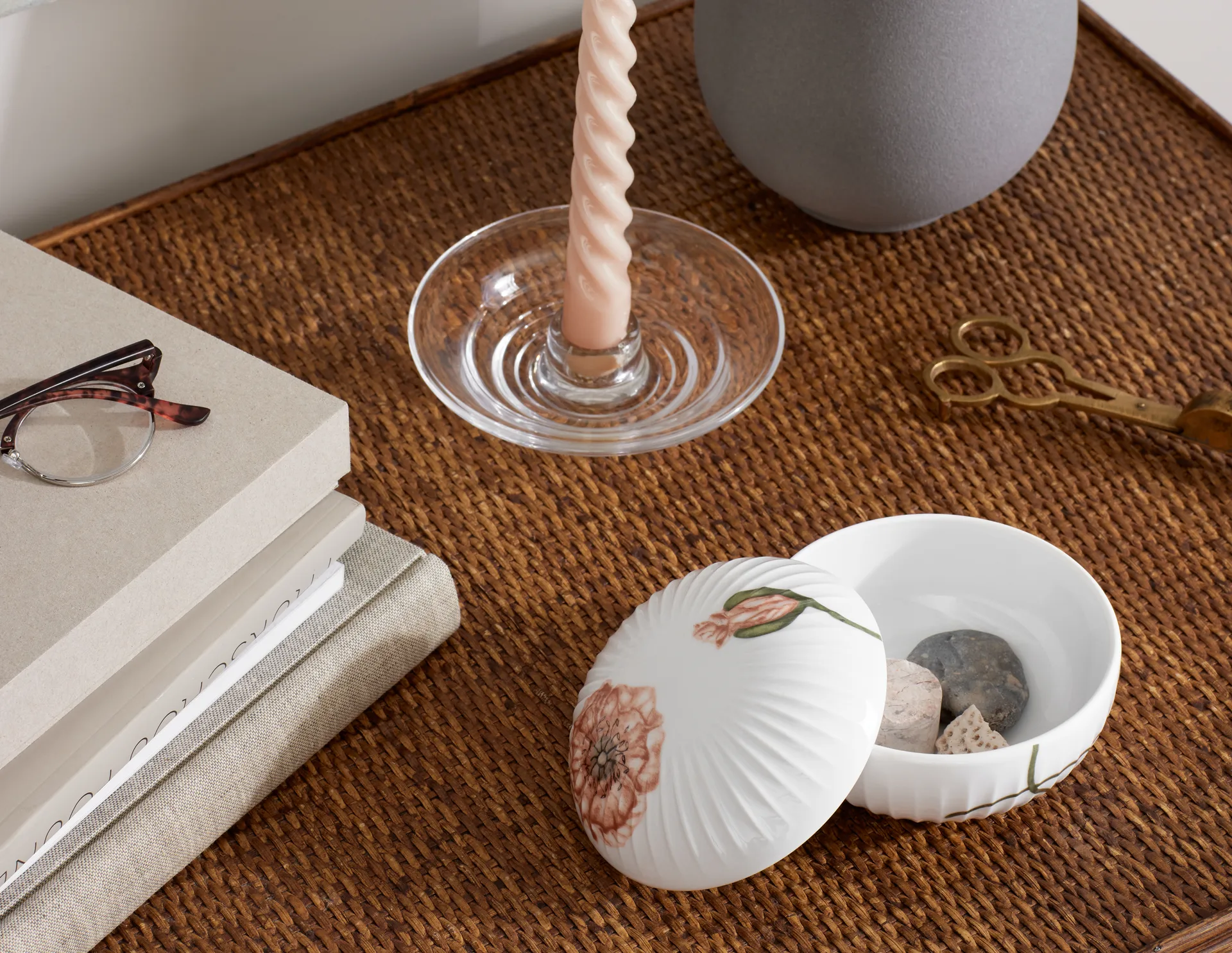 Hammershøi Poppy jesion Ø12 cm, White-decor Kähler