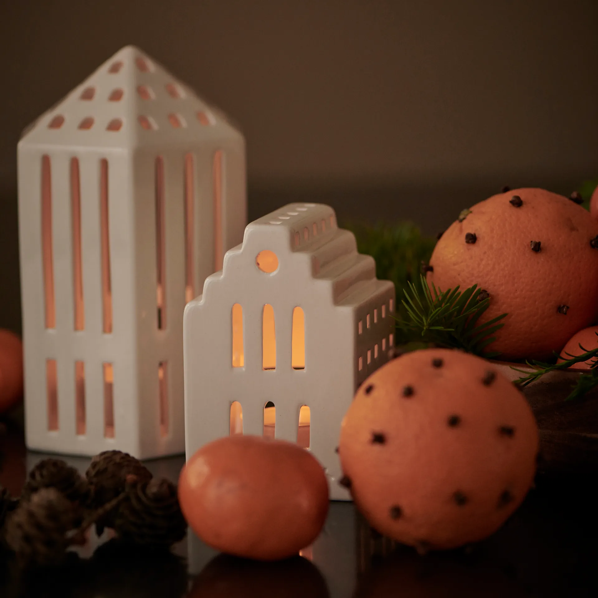 Mały świecznik ceramiczny Urbania, Galeria Kähler