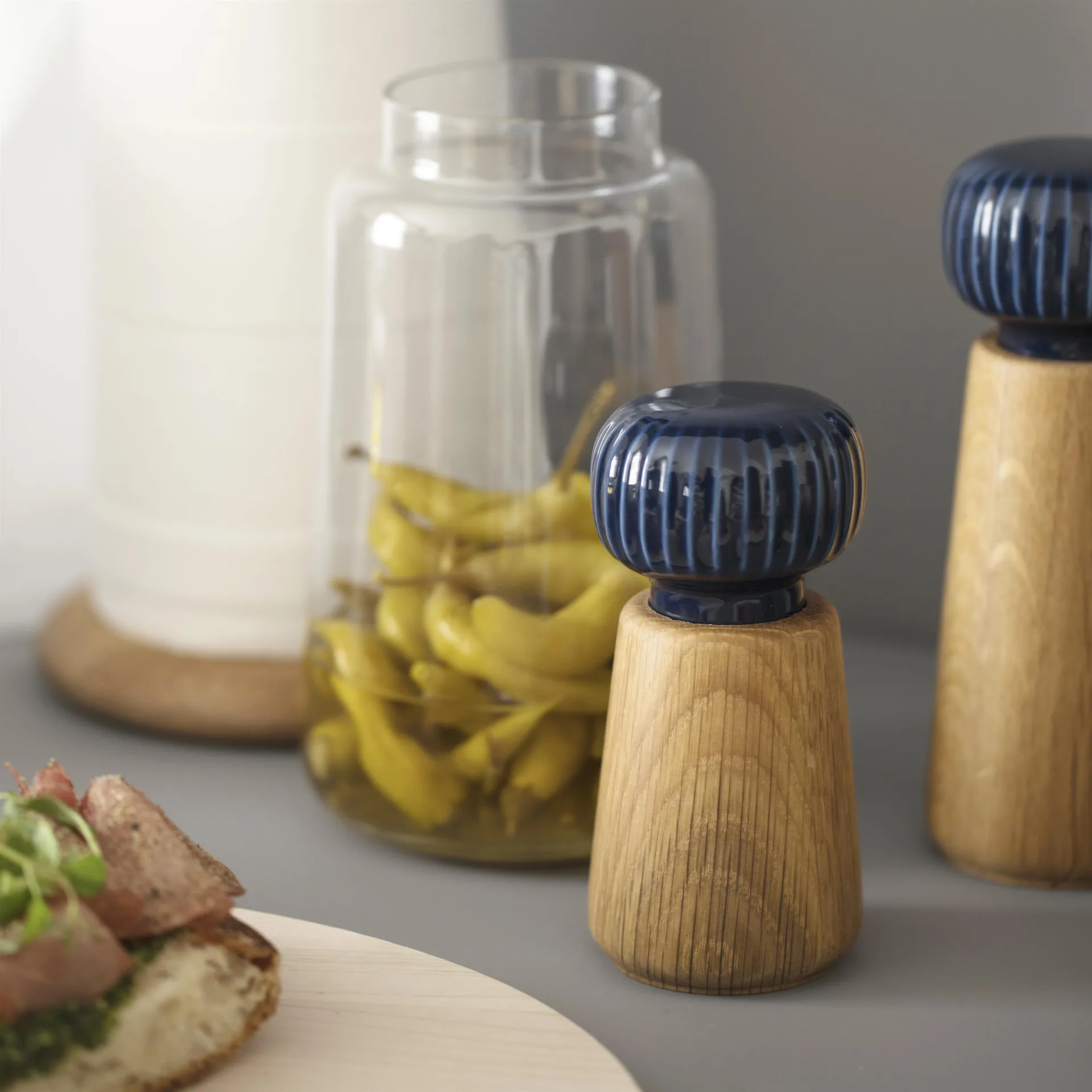 Młynek do przypraw Hammershøi - Duży, Indygo Kähler