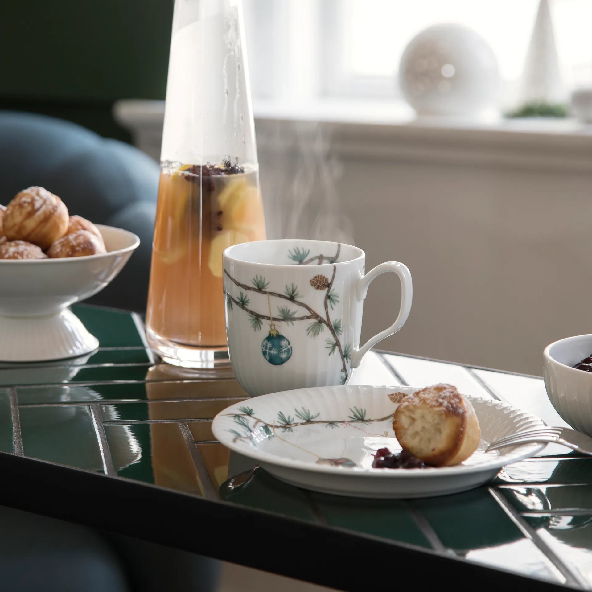 Świąteczny kubek Hammershøi, 330 ml Kähler