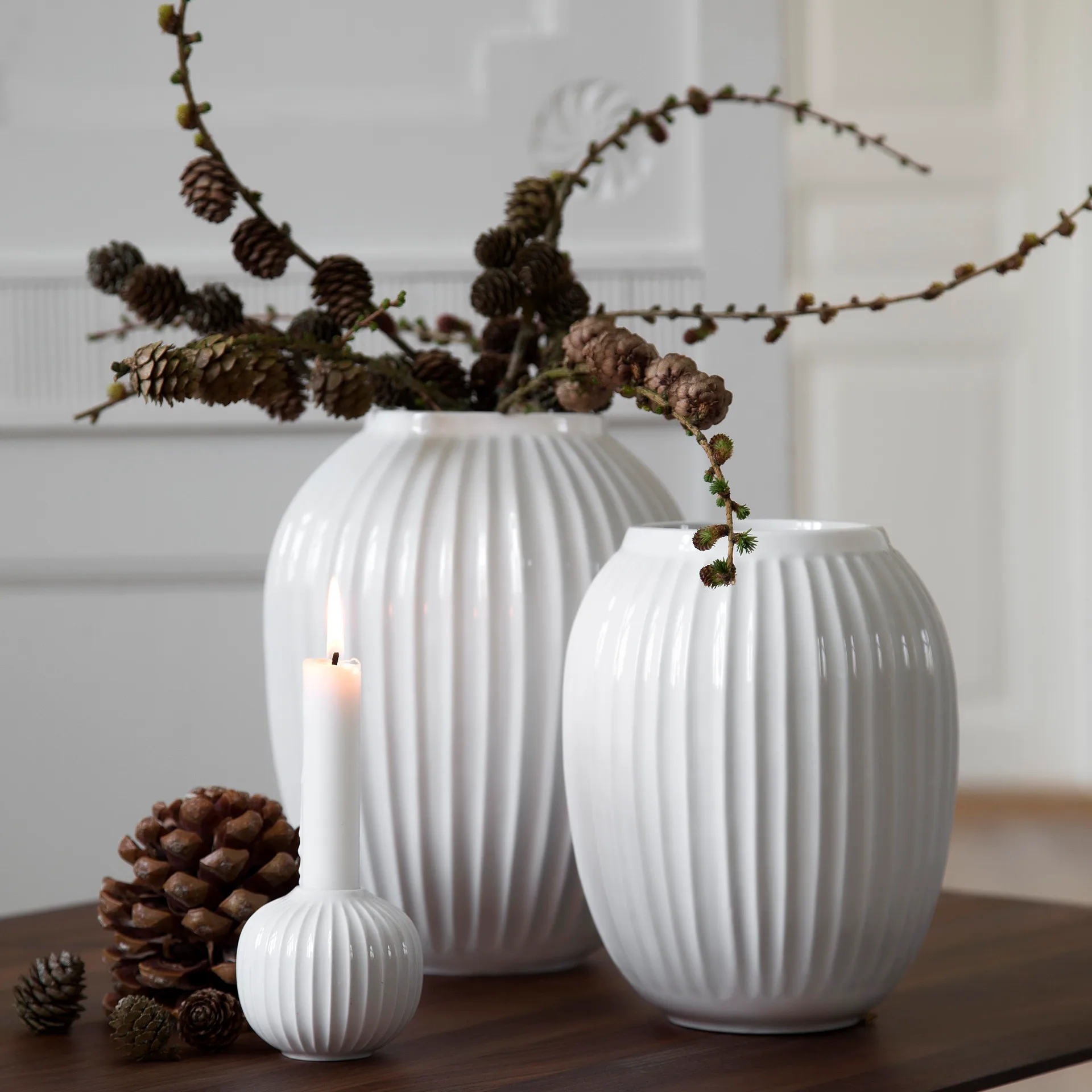 Świecznik Hammershøi średni, biały Kähler