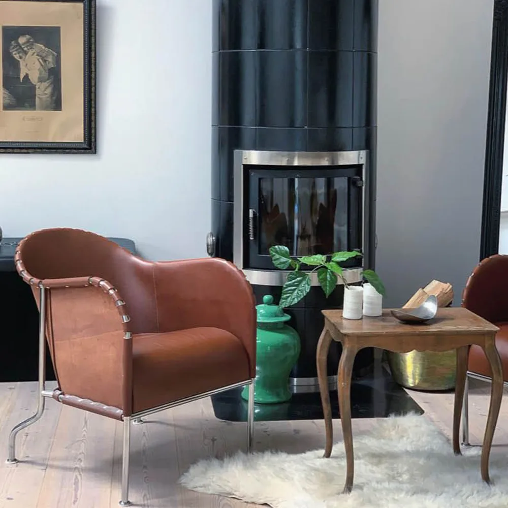 Fotel Bruno, Skóra pełnoziarnista naturalna – stelaż mosiężny Källemo