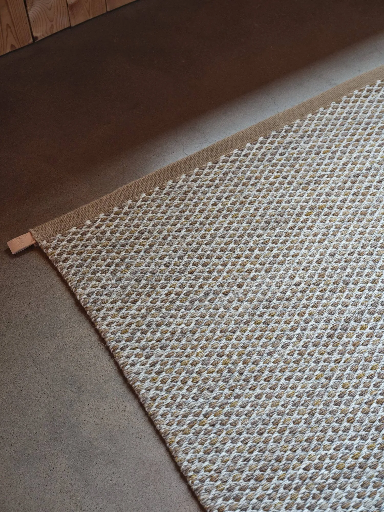Ori wełniany dywan, 870 Honeycomb, 270x270 cm, z podkładem Kasthall