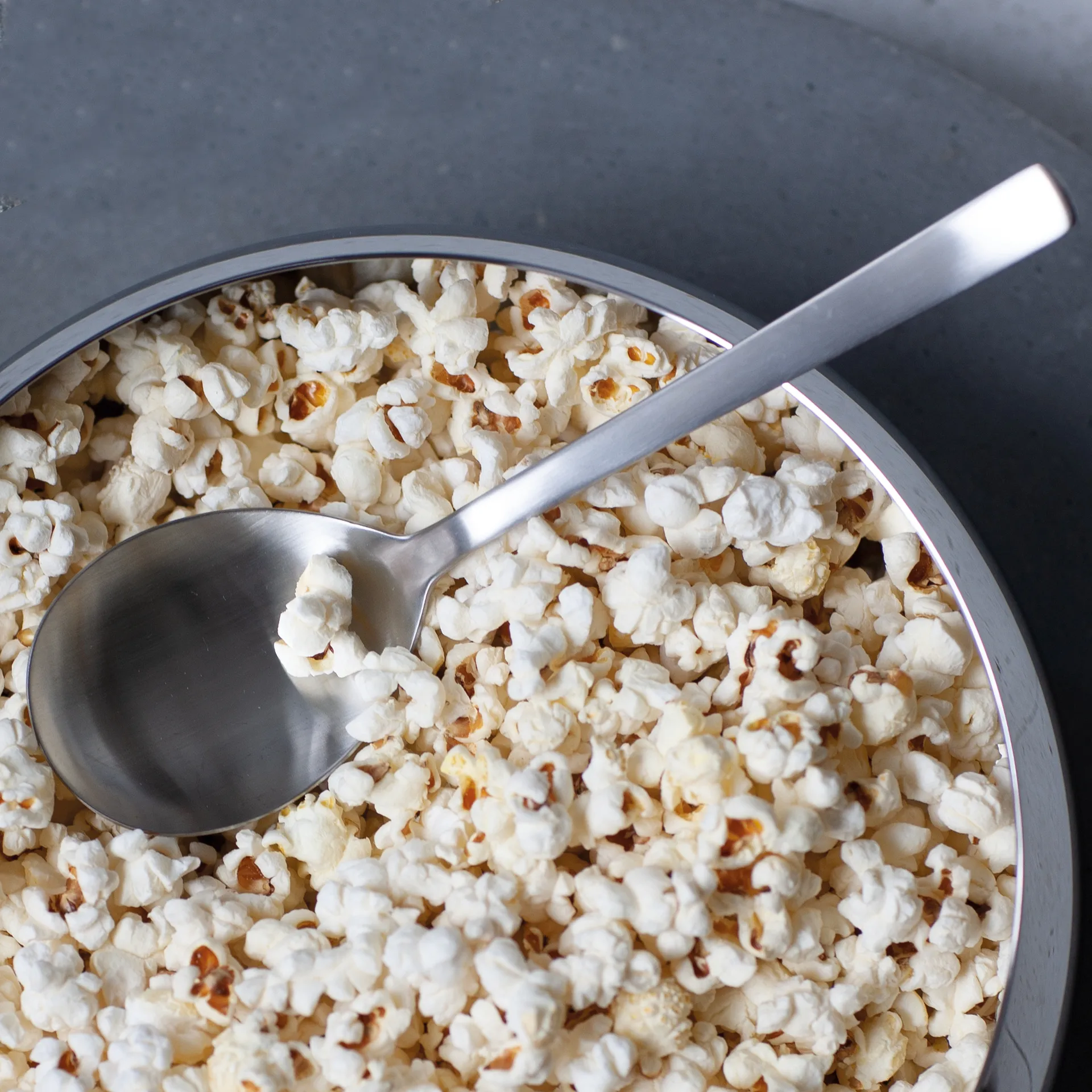 Grand Prix łyżka do serwowania 23,5 cm, Polished steel Kay Bojesen