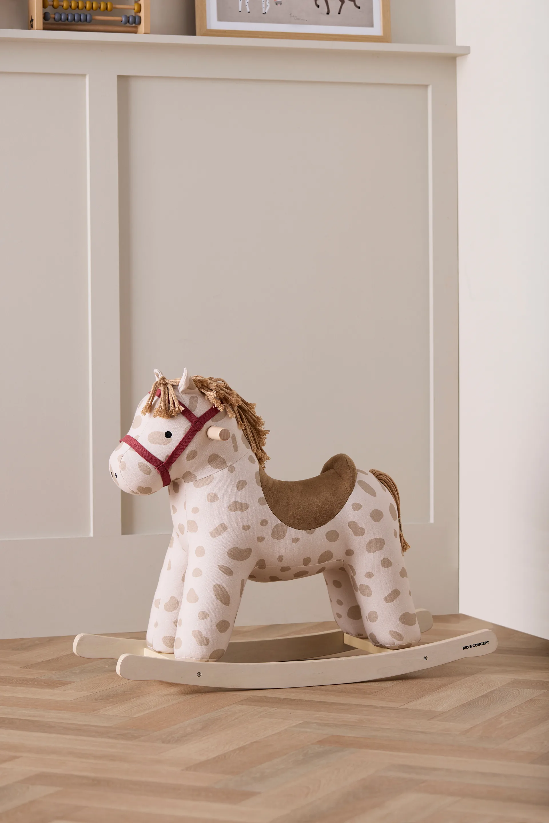 Konik na biegunach Kid's Concept, Dotty Kid's Concept