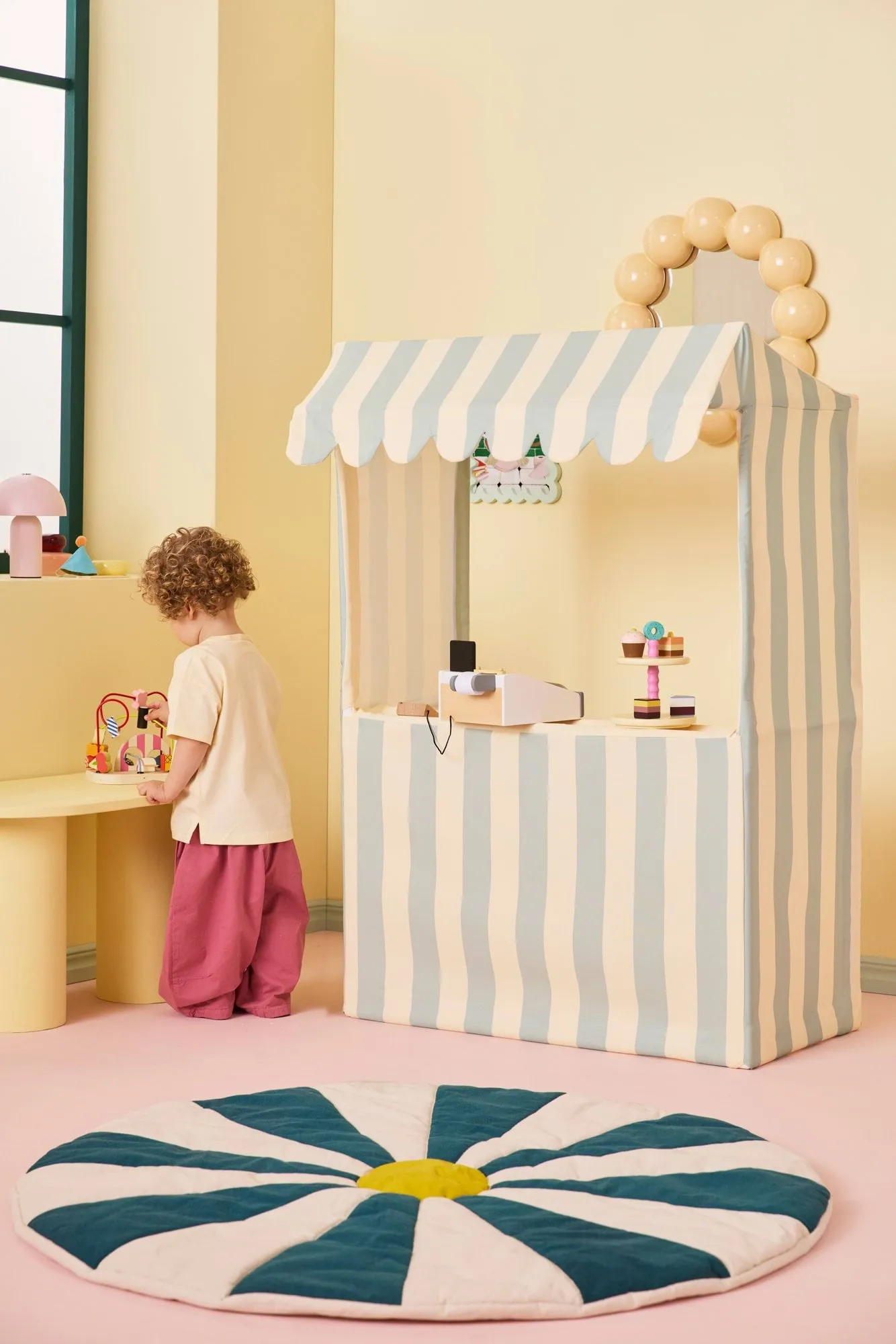 Patera z ciastkami Kid's Concept, 9 elementów Kid's Concept
