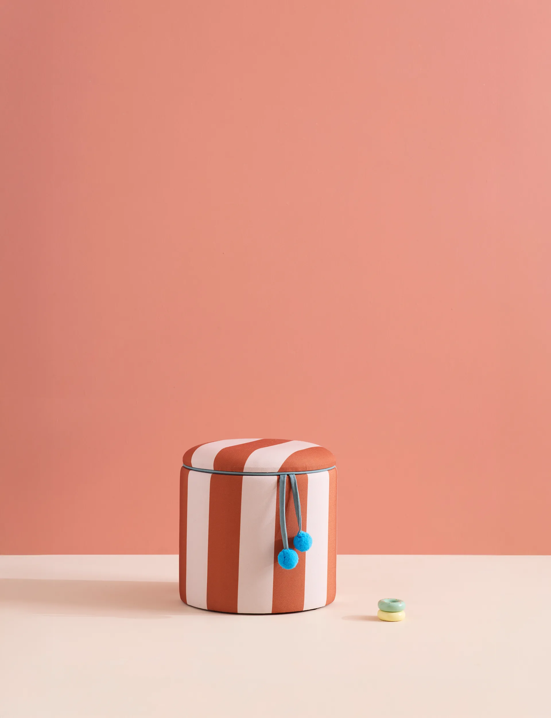 Pufa cylindryczna ze schowkiem, Brązowy, Ø40×30,5 cm Kid's Concept