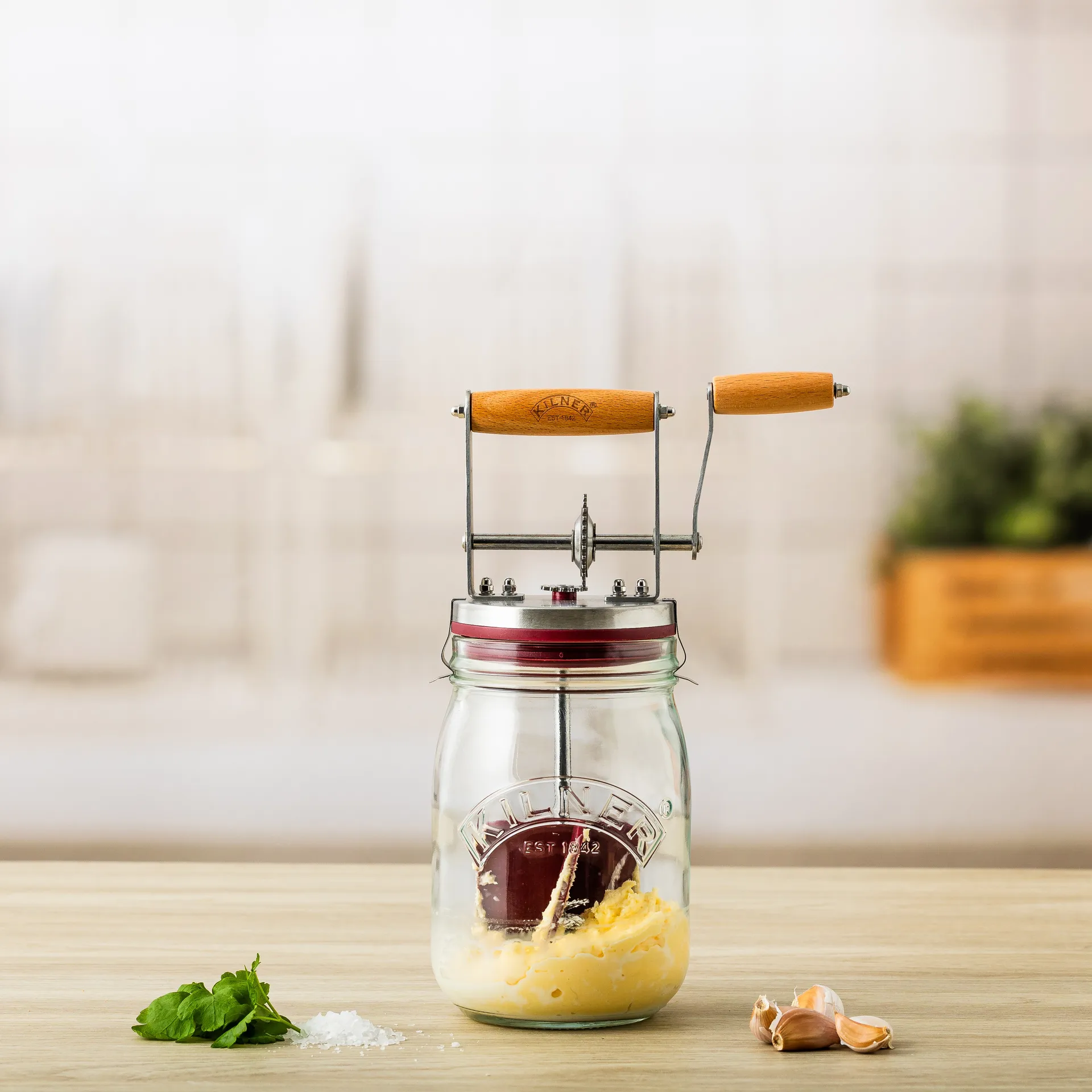 Maselnica Kilner, Przezroczysty-czerwony, 1 L Kilner