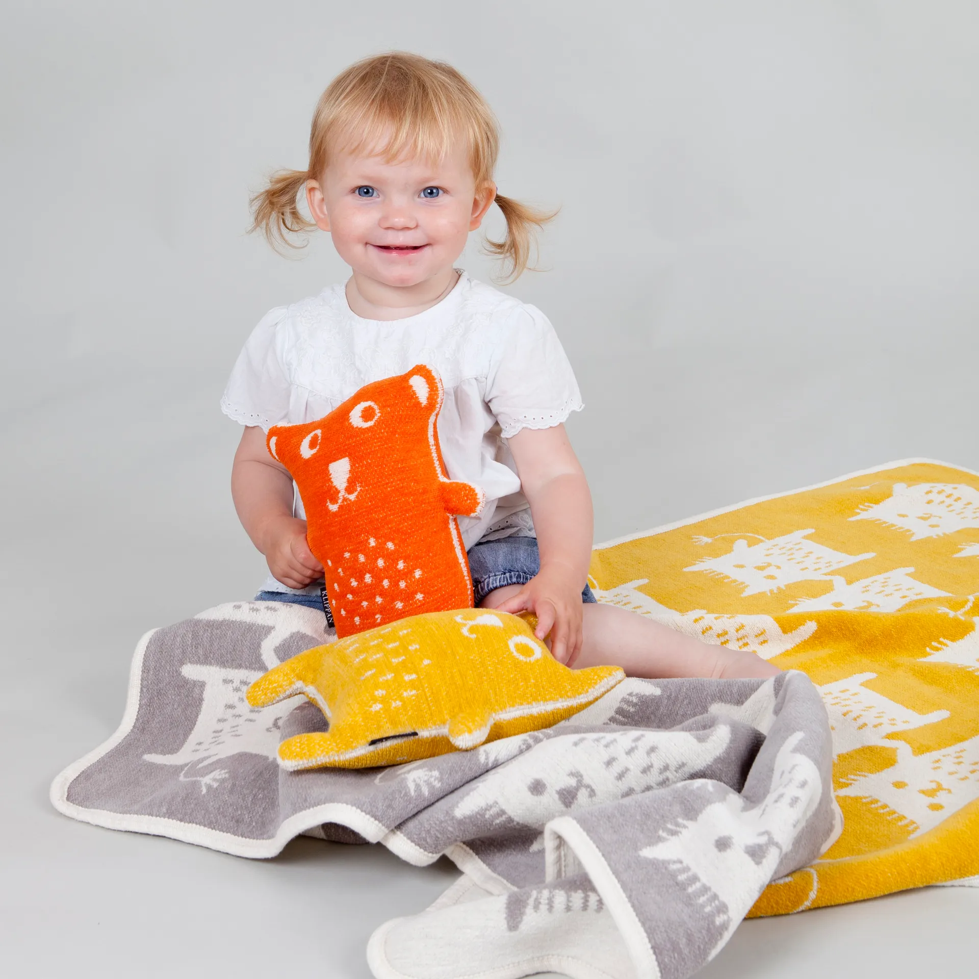 Maskotka Little Bear , żółty Klippan Yllefabrik