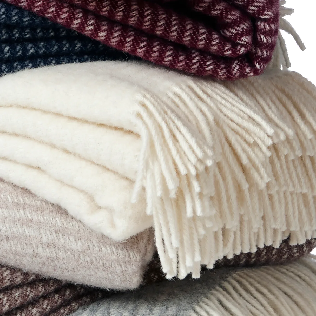 Wełniany pled Ralph, Kość słoniowa Klippan Yllefabrik