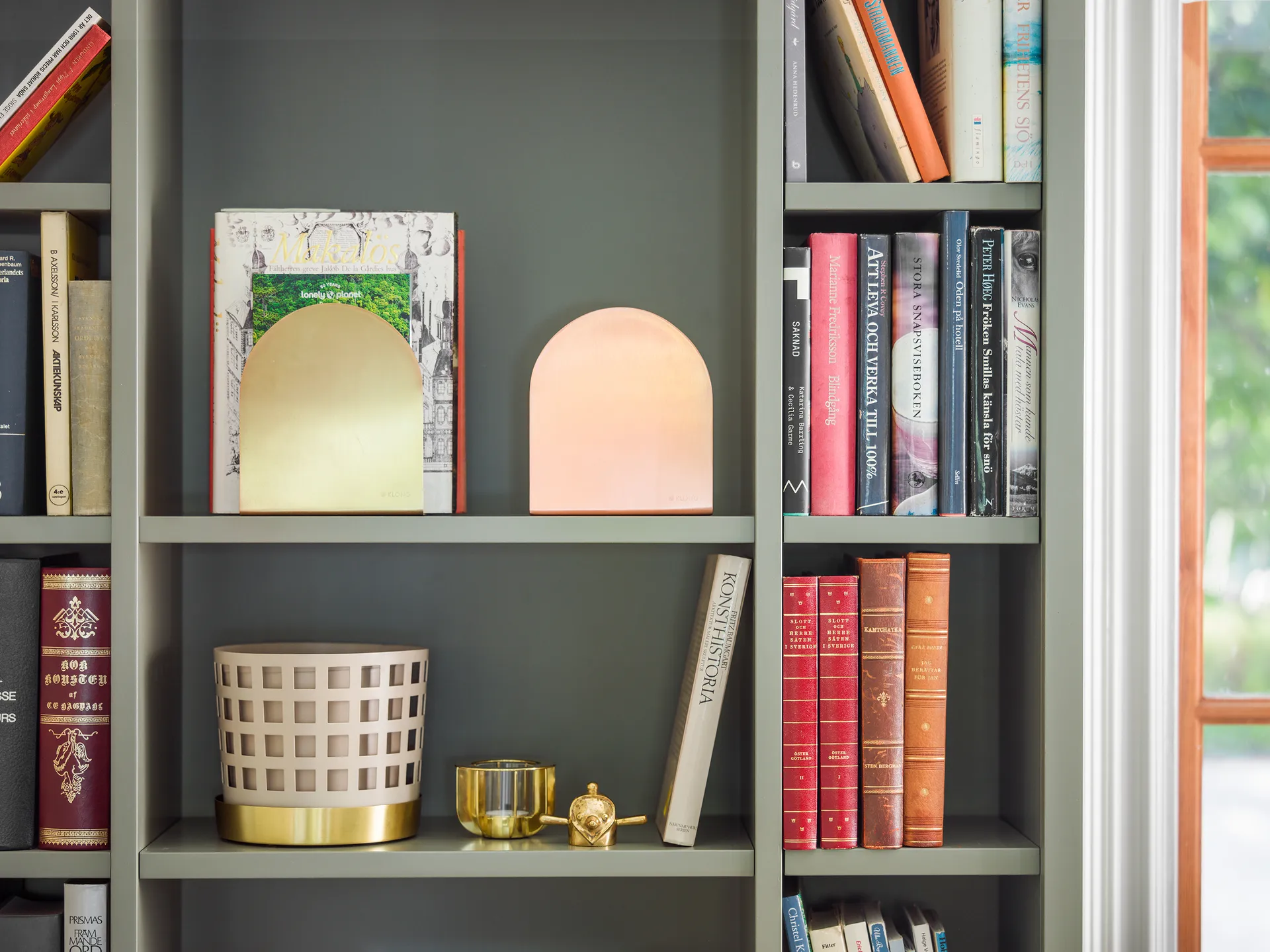 Podpórka do książek Totem 17 cm, Mosiądz KLONG