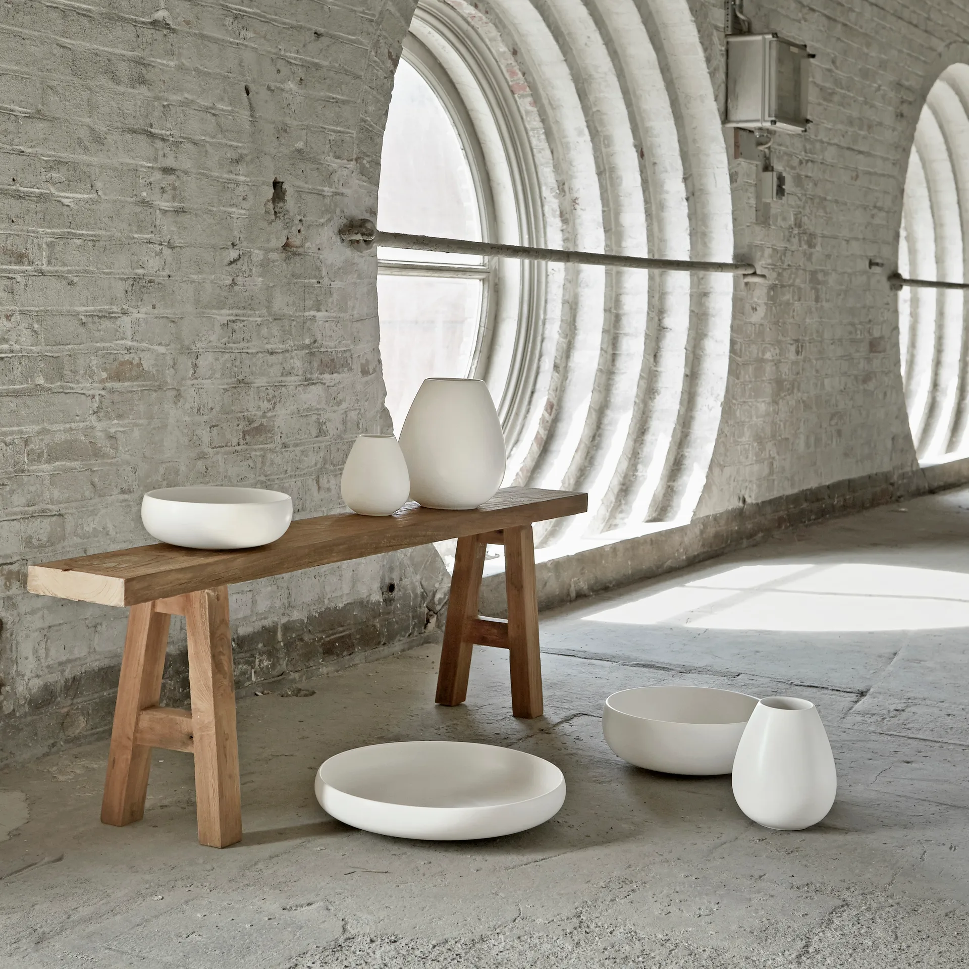 Beczka Earth 38 cm, Wapienno-biały Knabstrup Keramik