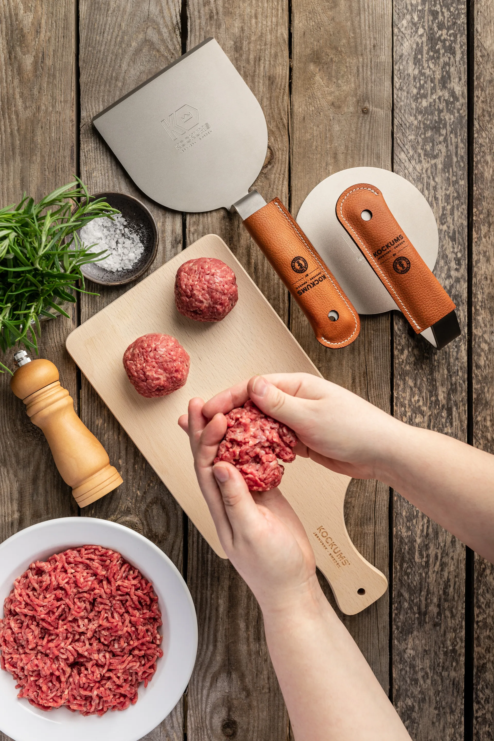 Tłuczek z łopatką do grilla, Z neoprenowym uchwytem Kockums Jernverk