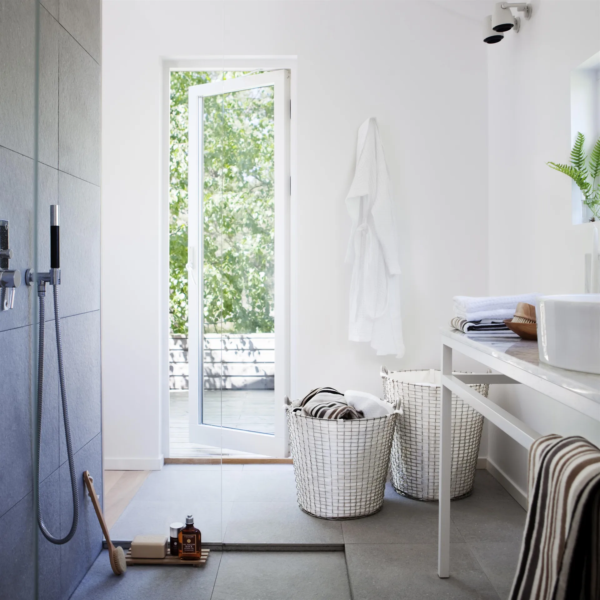 Worek na pranie do kosza Korbo, biały 80 l KORBO