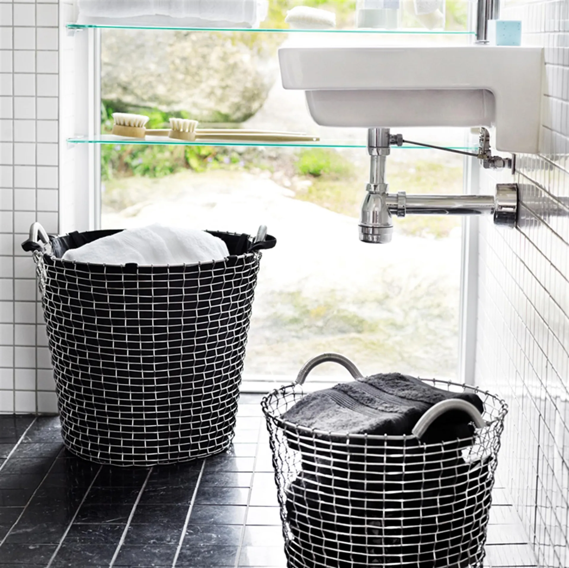 Worek na pranie do kosza Korbo, czarny 65 l KORBO