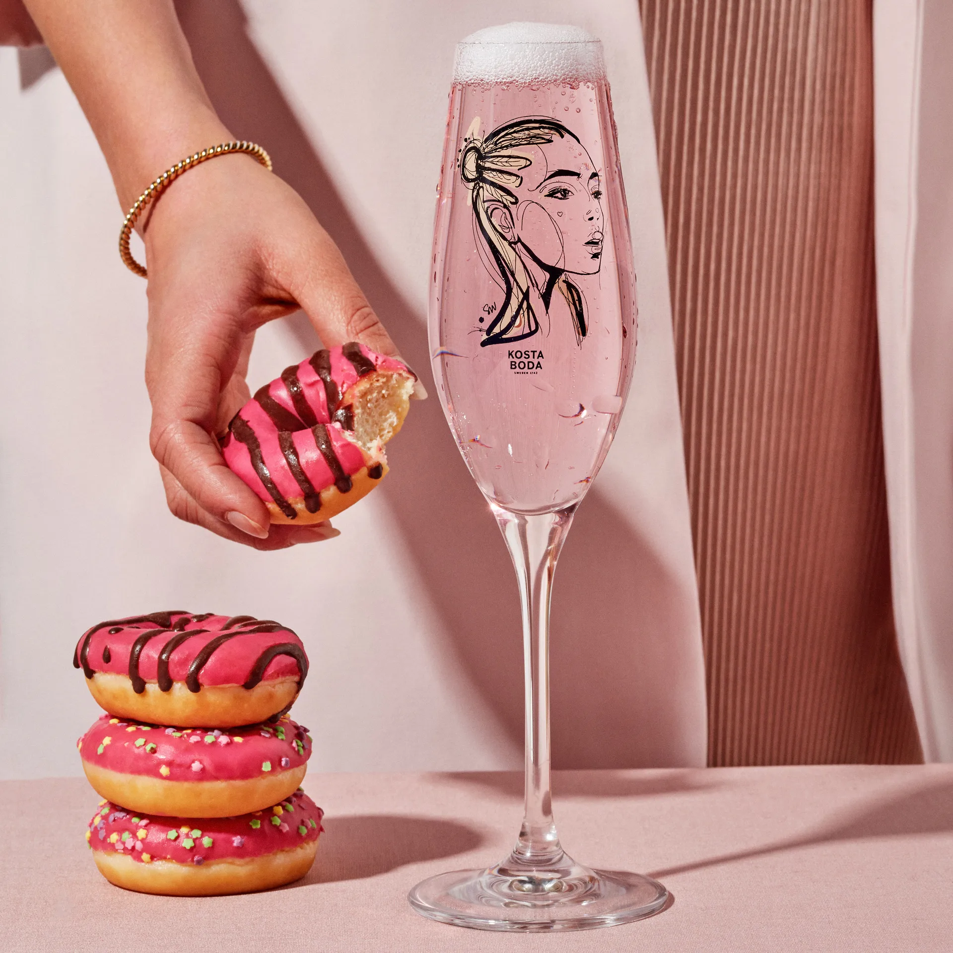 All about you - kieliszek do szampana 24 cl 2-pak, Forever Yours Kosta Boda