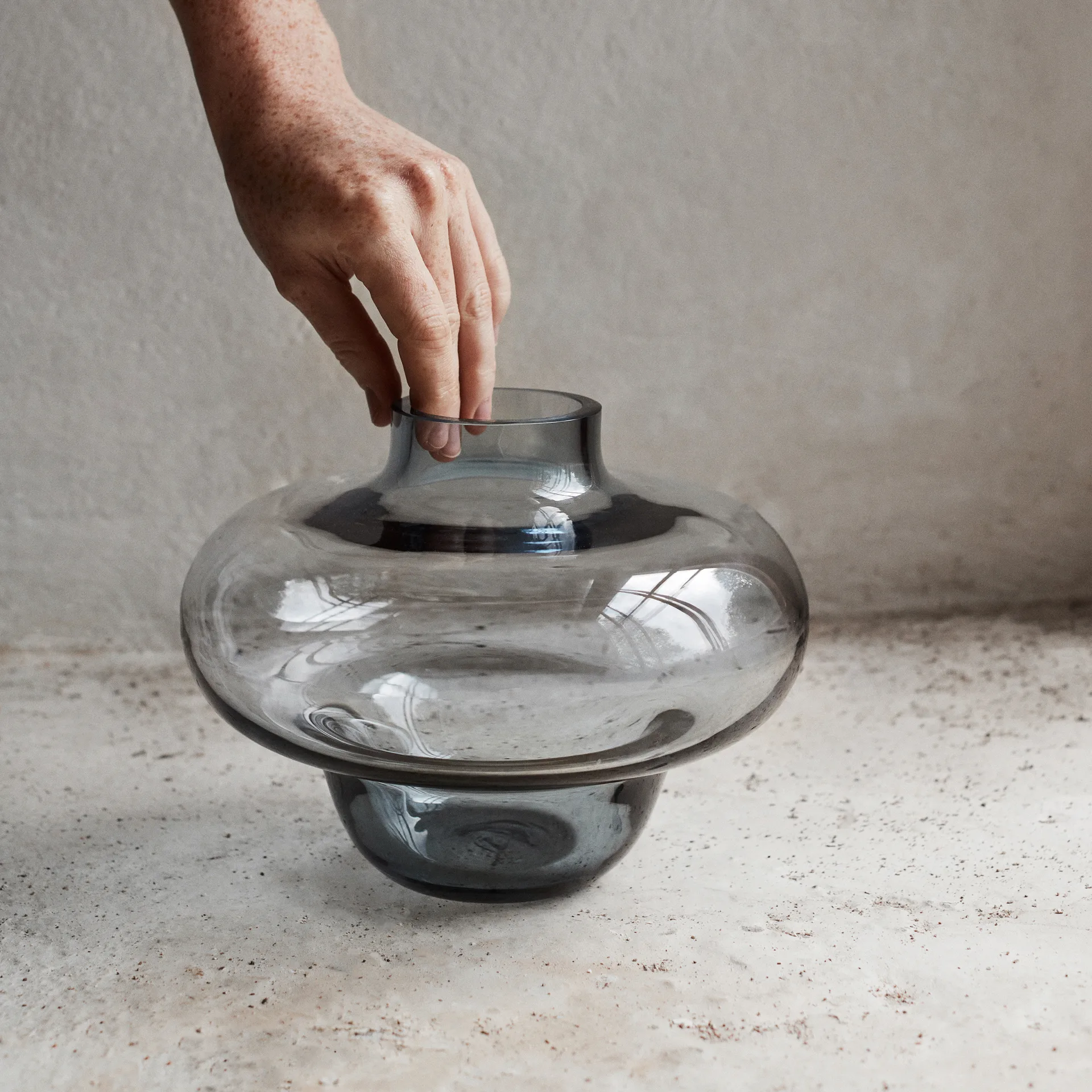 Kappa wazon 160 mm, Szary Kosta Boda