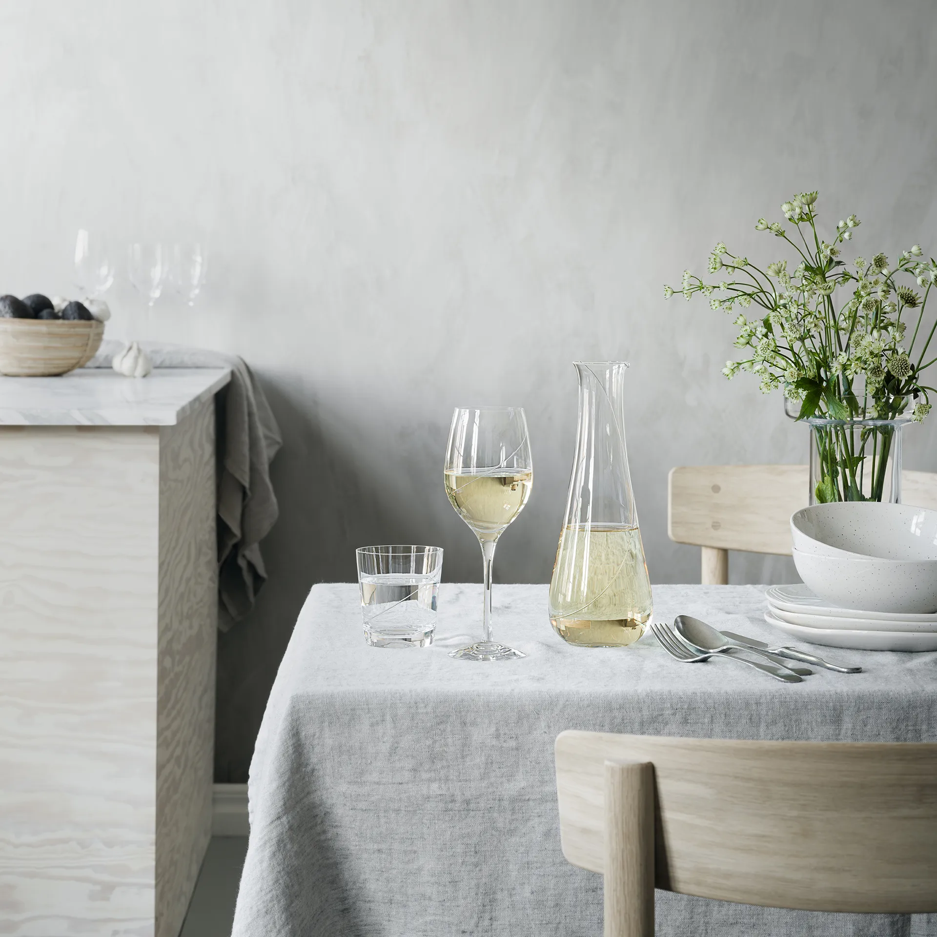 Line kieliszek do wina XL 440 ml, Przezroczysty Kosta Boda