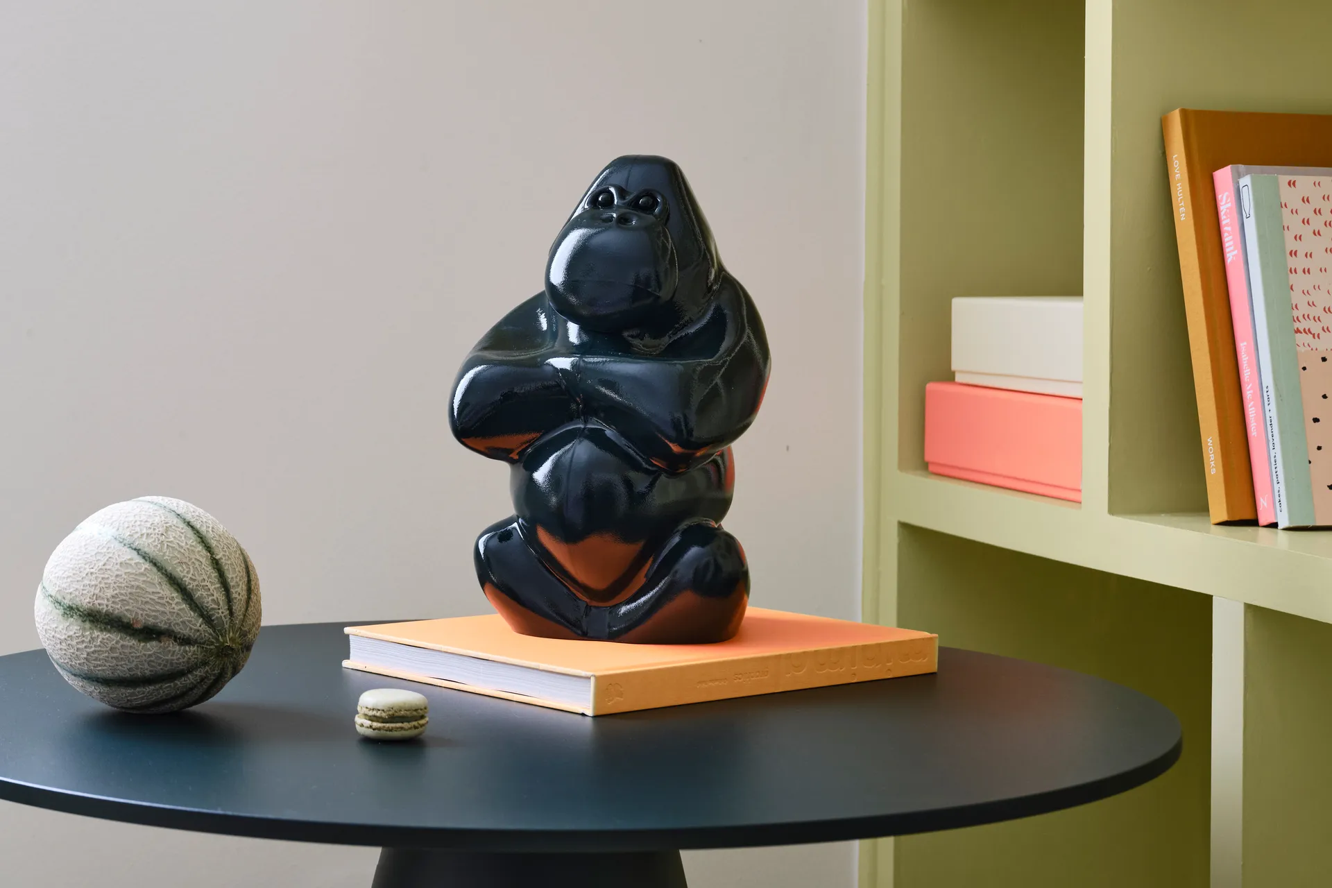 Rzeźba Gabba Gabba Hey 305 mm, Ciemna zieleń Kosta Boda