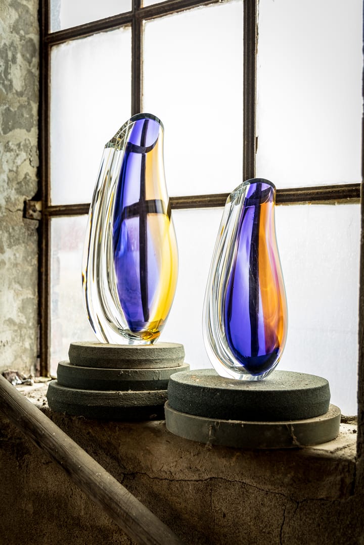 Wazon Orchid 280 mm, Liliowo - bursztynowy Kosta Boda