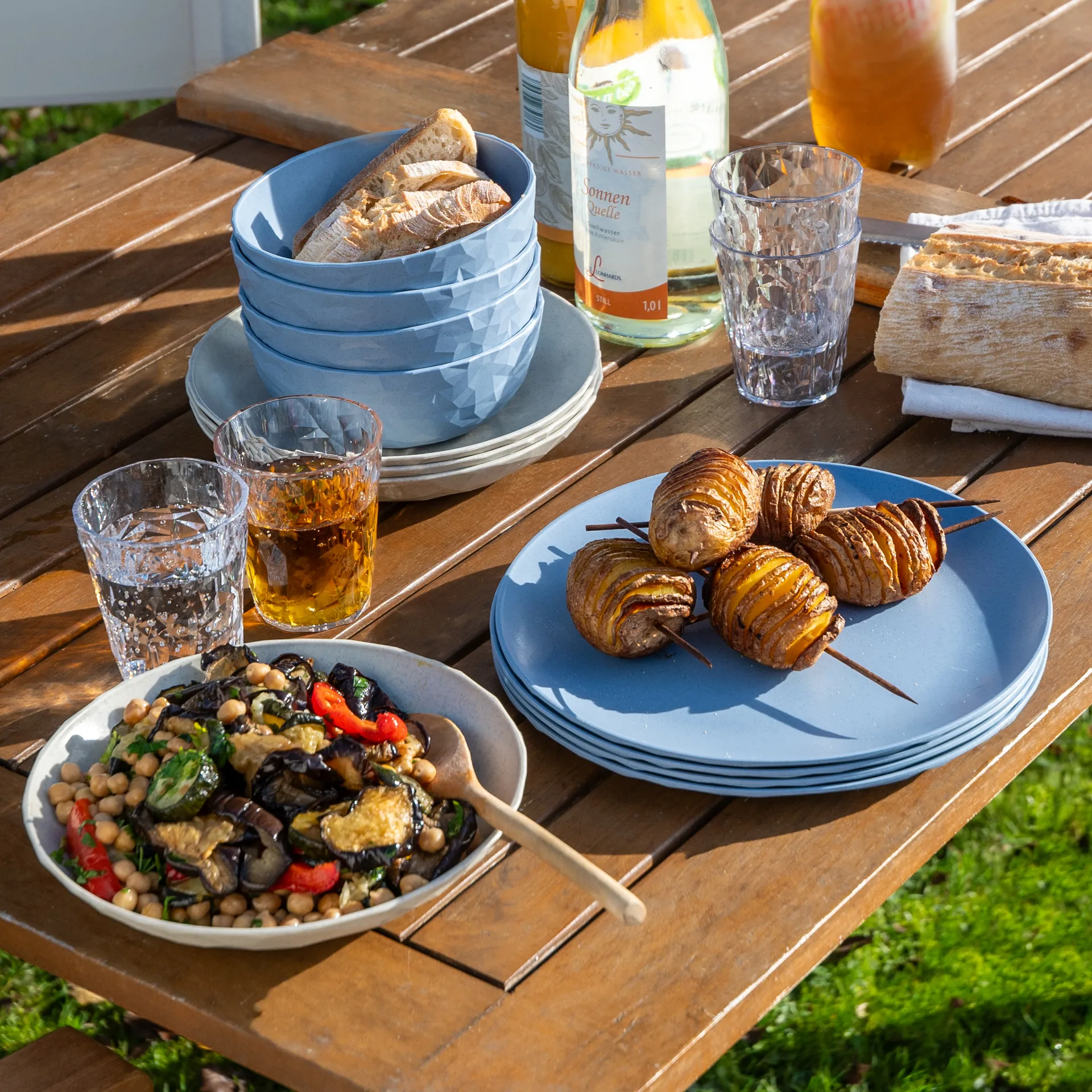 Talerz Club Ø26 cm, 4 szt. biocyrkularny termoplast, Nature flower blue Koziol