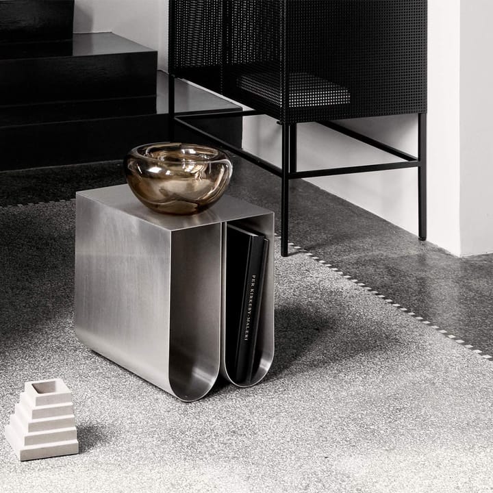 Curved boczny stolik , black Kristina Dam Studio