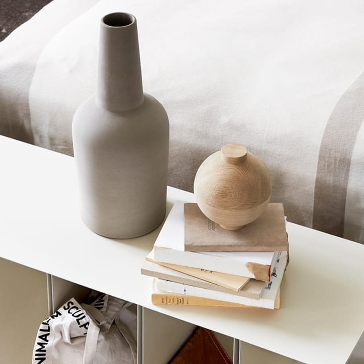 Dome wazon, grey engobe, medium Kristina Dam Studio