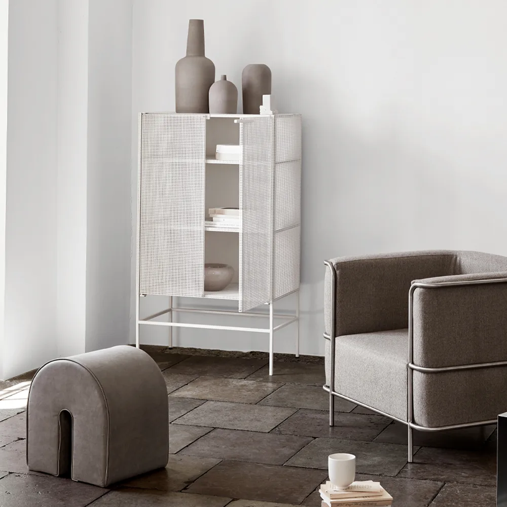 Dome wazon, grey engobe, small Kristina Dam Studio