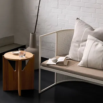 Taboret okrągły Stool - Oak black, Ø36x42 cm - Kristina Dam Studio