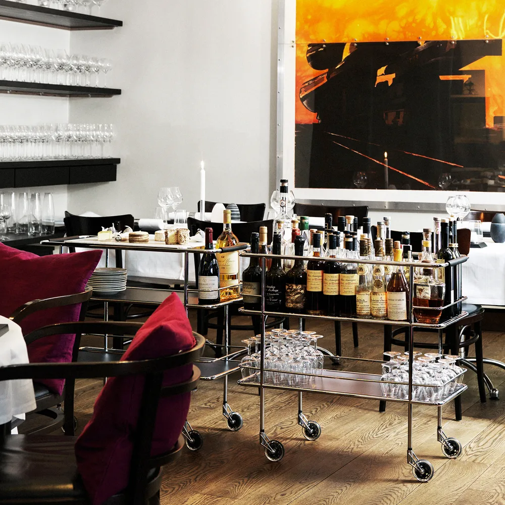 Cargo wózek serwisowy, Czarny laminat-chrom Lammhults