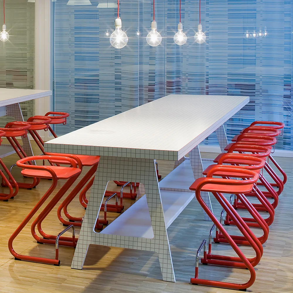 Hoker barowy S70-3, Czarny-czarny Lammhults