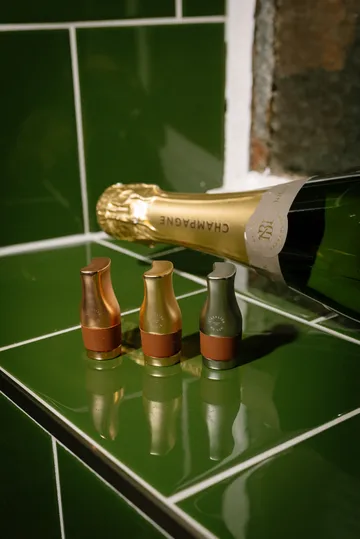 Korki do butelek L'atelier du vin Le Trio - Różowy, srebrny i złoty (matowy) - L'Atelier du Vin