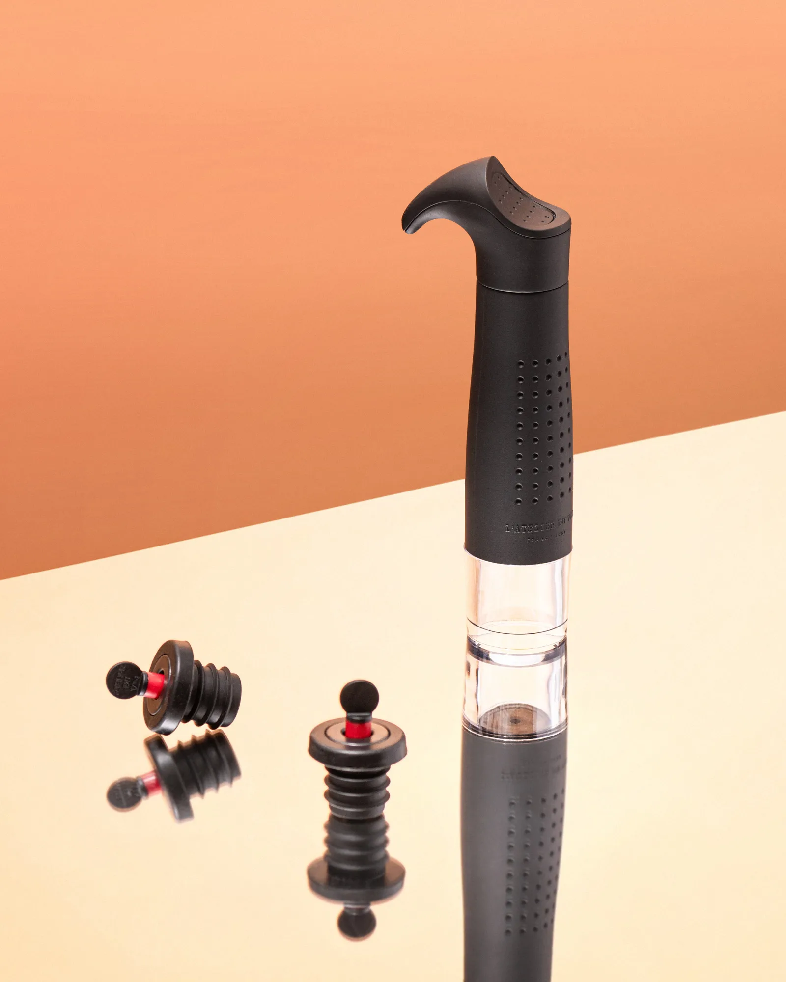 Pompa próżniowa Gard'vin ON/OFF, Czarny L'Atelier du Vin