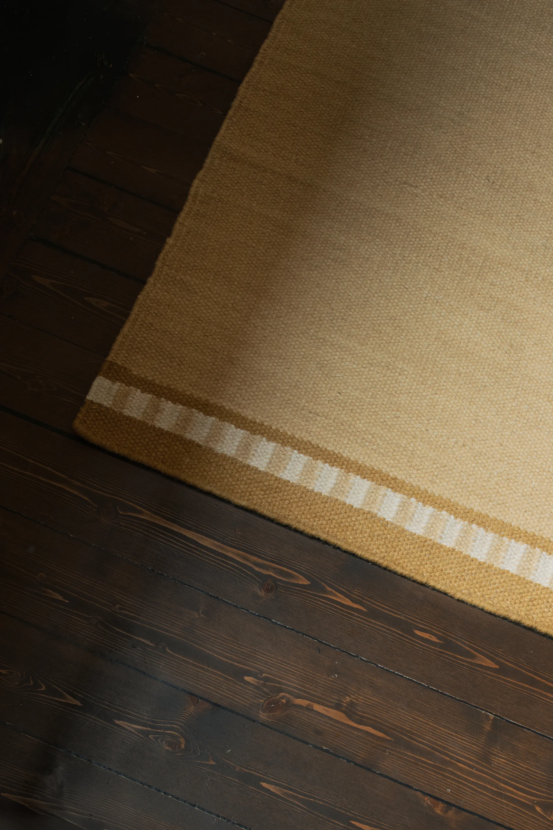 Dywan wełniany Röllakan Solid, Mariegold, 300x400 cm Layered