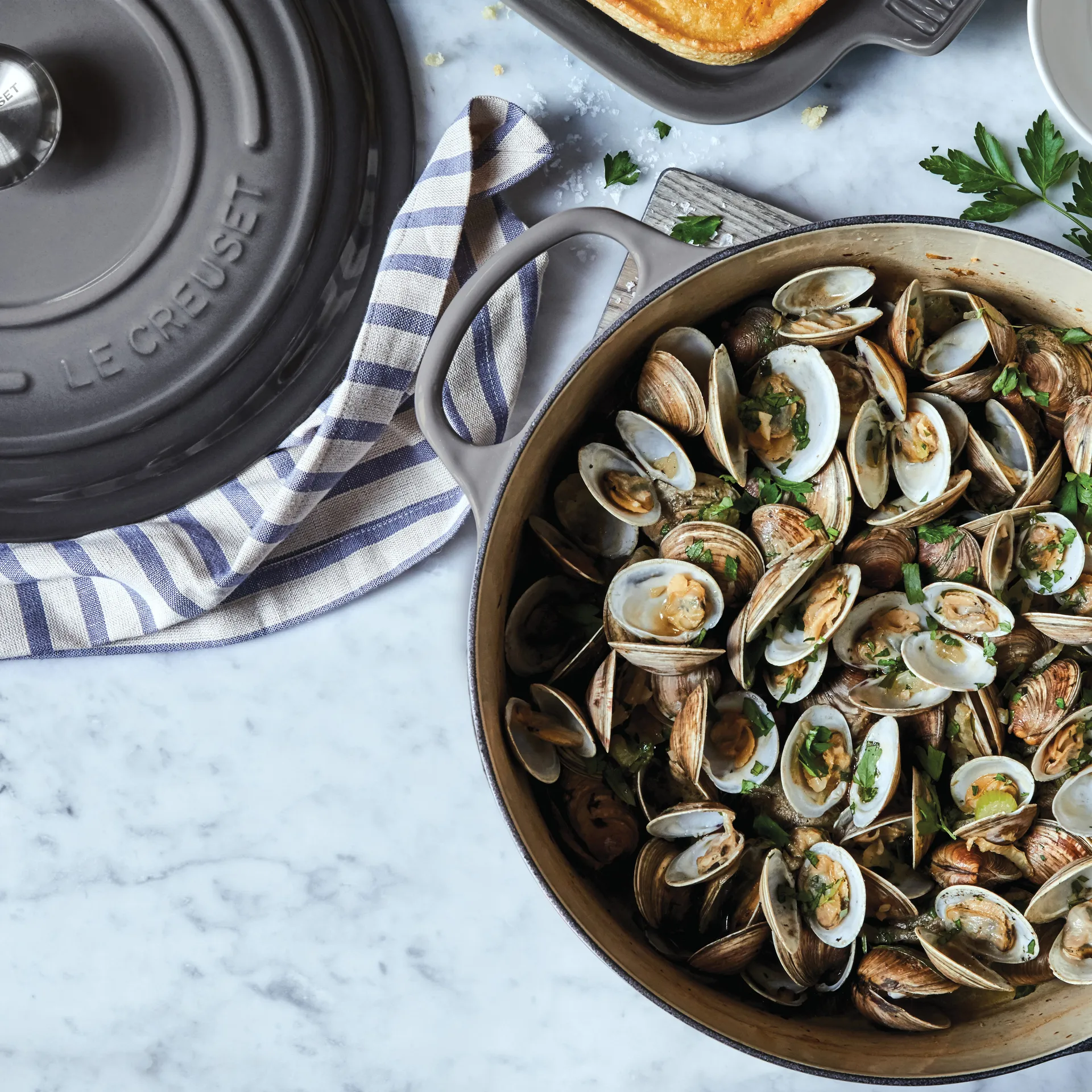 Garnek bufetowy Signature 3,5 l, Flint Le Creuset