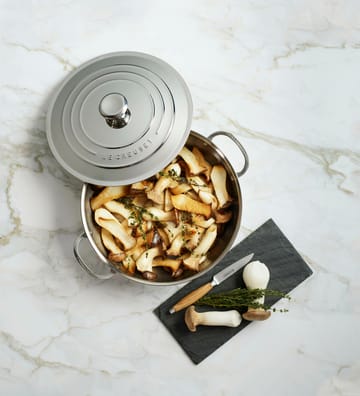 Garnek płytki Signature 3-Ply z pokrywą - 4,8 l - Le Creuset