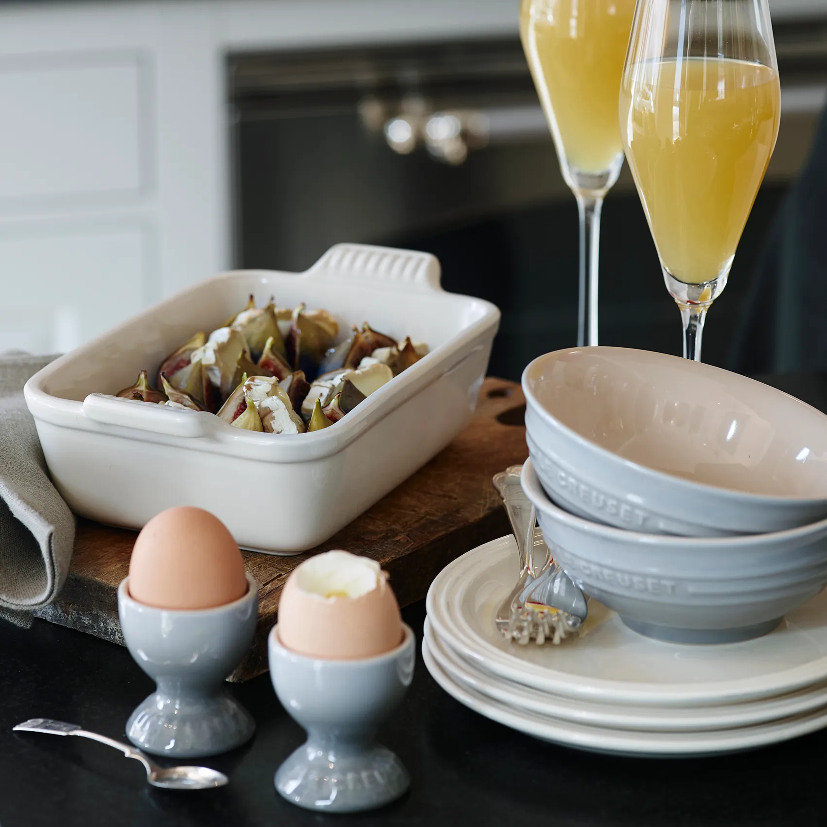 Le Creuset kieliszek do jajka, Mist gray Le Creuset