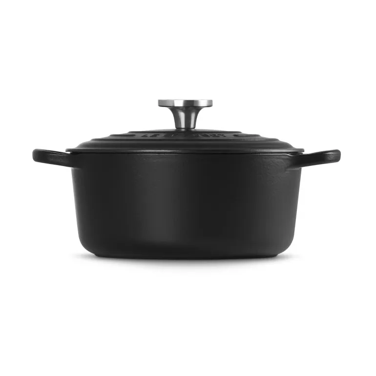 Le Creuset Signature żeliwny garnek okrągły, Matte Black, 4,2 L Le Creuset